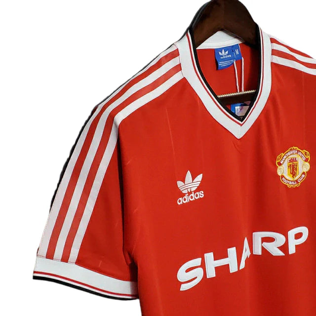Retro Manchester United 1983-1984
