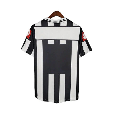 Retro Juventus 2001-2002 - Primera Equipación