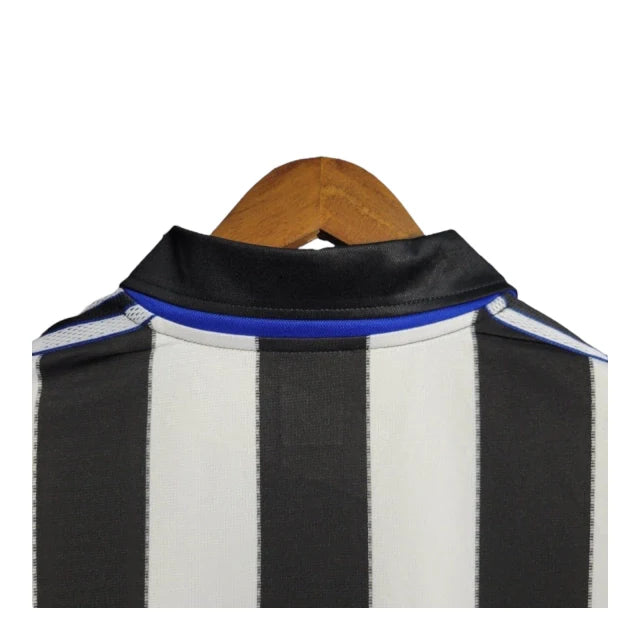 Retro Newcastle 2000-01