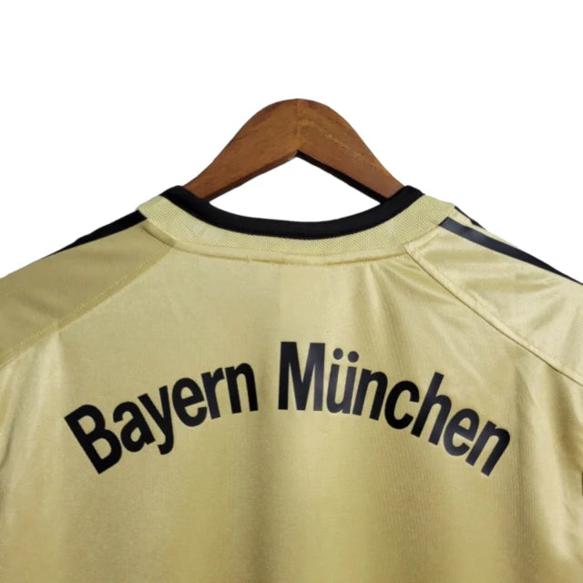 Retro Bayern de Munich 2004-2005 - Segunda Equipación