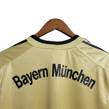 Retro Bayern de Munich 2004-2005 - Segunda Equipación