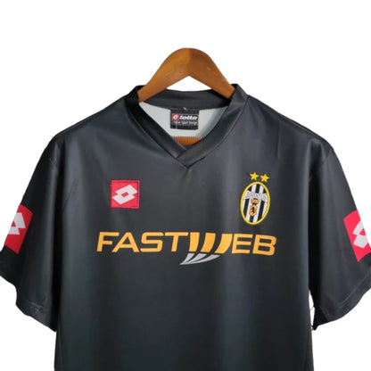 Retro Juventus 2001-2002 - Segunda Equipación