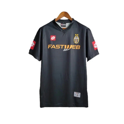 Retro Juventus 2001-2002 - Segunda Equipación